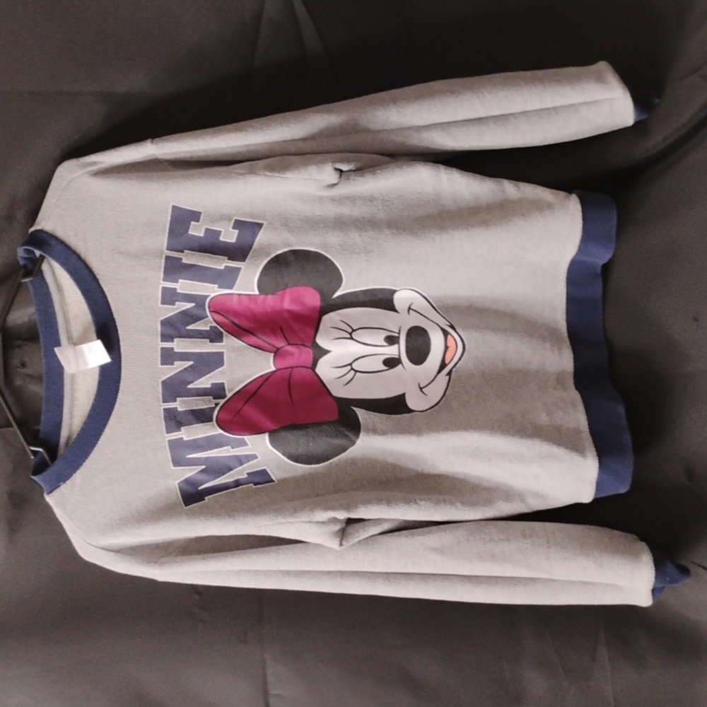 Women's Minnie Mouse crewneck sweater sz XL